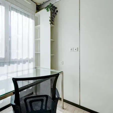 Apartament 33 - Le Lokup - Wifi - Proche Tram Reims