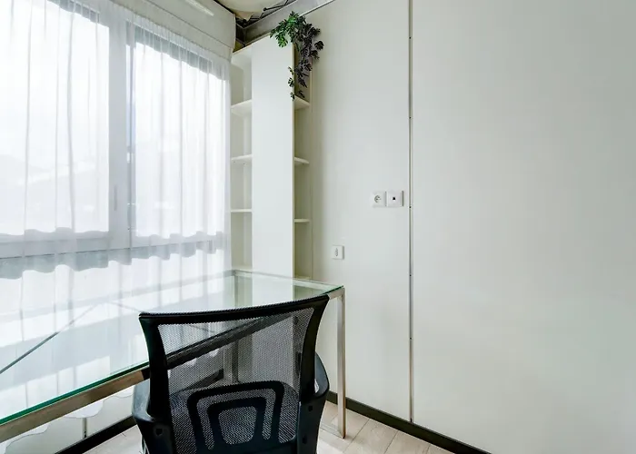 Apartament 33 - Le Lokup - Wifi - Proche Tram Reims